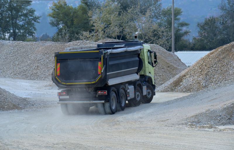 Commercial Aggregate Delivery
