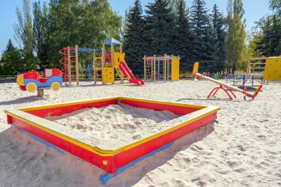 Commercial Outdoor Play Equipment Repair