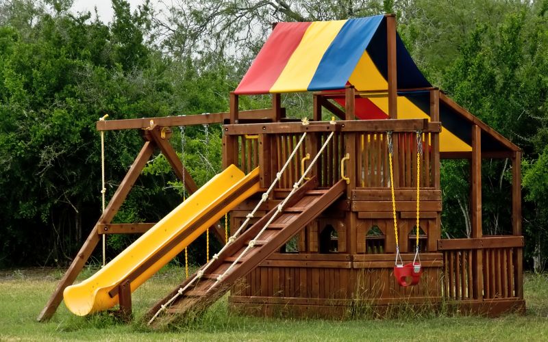 Commercial Outdoor Play Equipment Repair